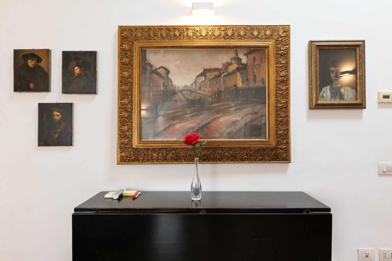 Npa20 Luxury Large In Navigli District Mailand